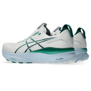 GEL-KAYANO 32