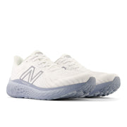 New Balance Men's MVNGOCW5 White Running Shoes