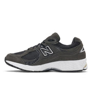 New Balance Men's ML2002RB Raven Sneakers